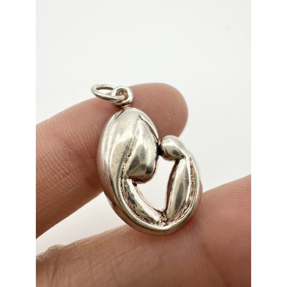 925 Sterling Silver Mother And Child Pendant Charm
